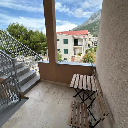 Rooms With Free Private Parking Baska Voda Exterior photo